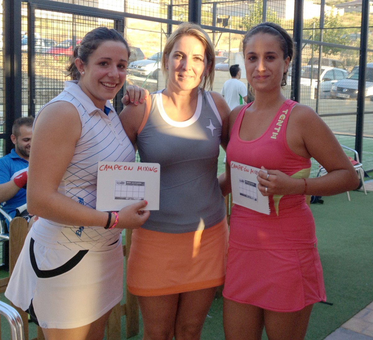 Mixing de padel, caldereta y paella